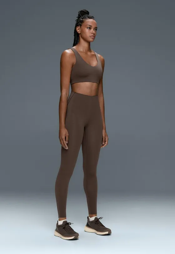 Спортивный Compressive: средняя степень поддержки