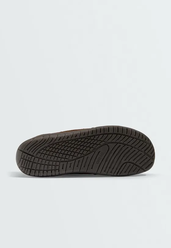 Многофункциональные кроссовки в стиле barefoot