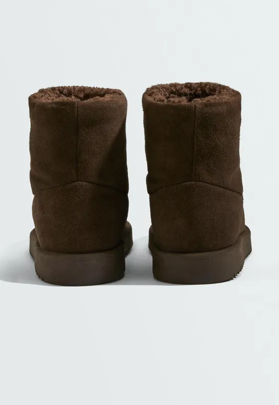 Botins em pele