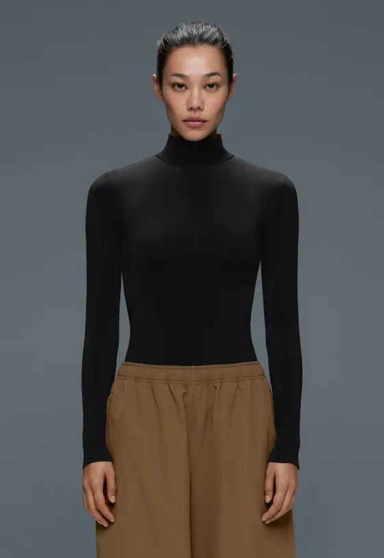 Боди Base layer с полумолнией