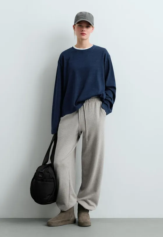 T-shirt relaxed manga comprida efeito denim lavado