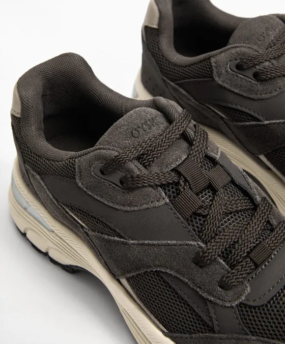 Беговые кроссовки Running