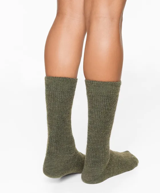 Классические носки с содержанием 21% шерсти и 14% альпаки