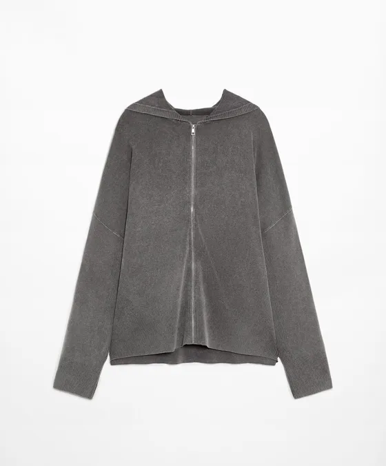 Трикотажная куртка с капюшоном