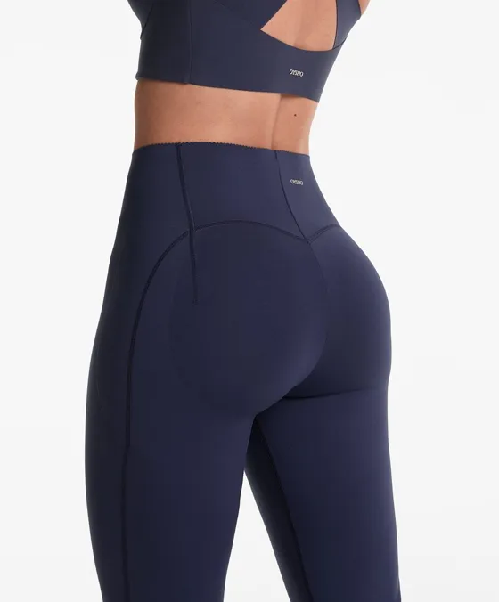 Компрессионные брюки клеш Compressive с эффектом пуш-ап, 80 см
