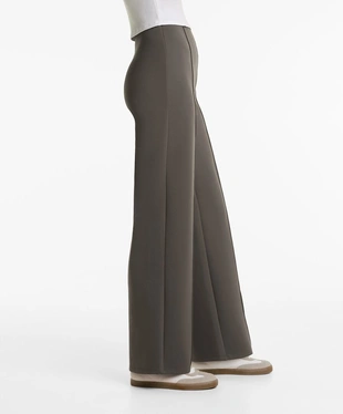 Прямые брюки с эффектом неопрена- Заказать в России