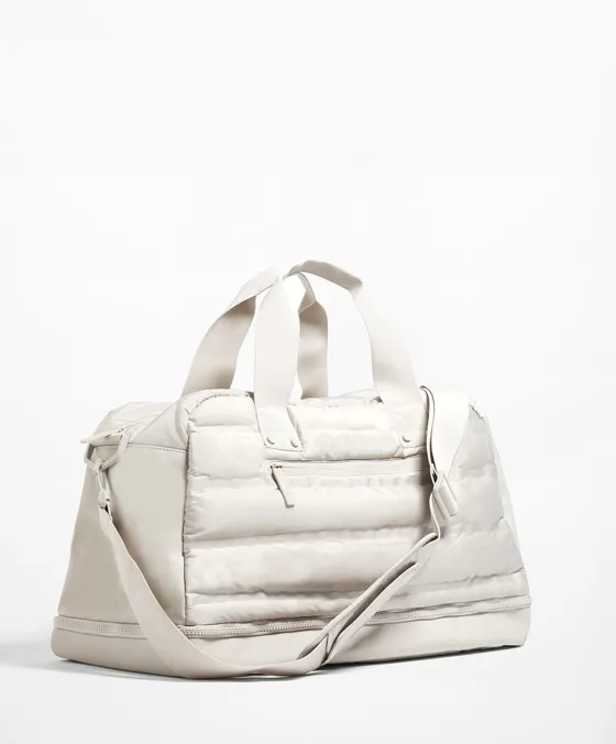 Стеганая спортивная сумка