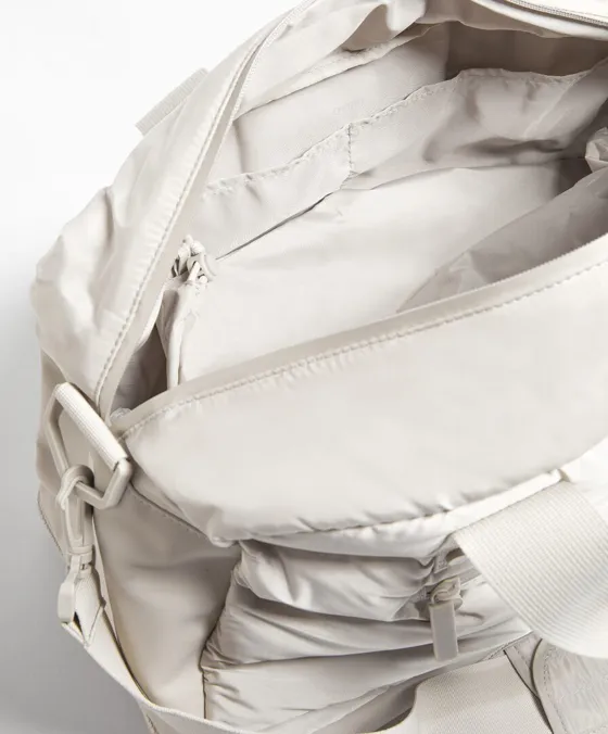 Стеганая спортивная сумка