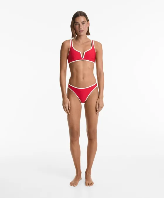 Классические плавки бикини с контрастной окантовкой