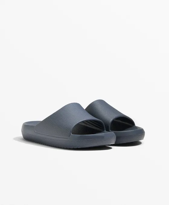 Купальные тапочки