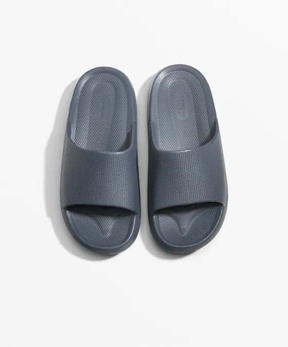 Купальные тапочки