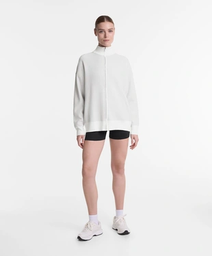 Трикотажная куртка с высоким воротником- Заказать в России