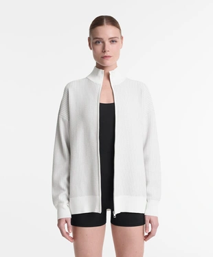 Трикотажная куртка с высоким воротником- Заказать в России