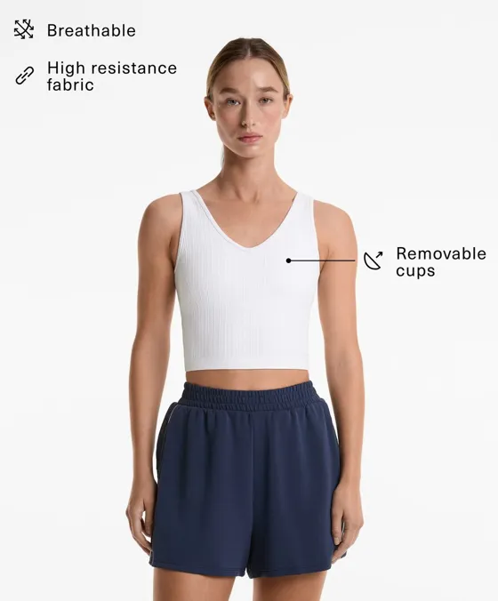 Топ-майка с рельефным узором «косы»