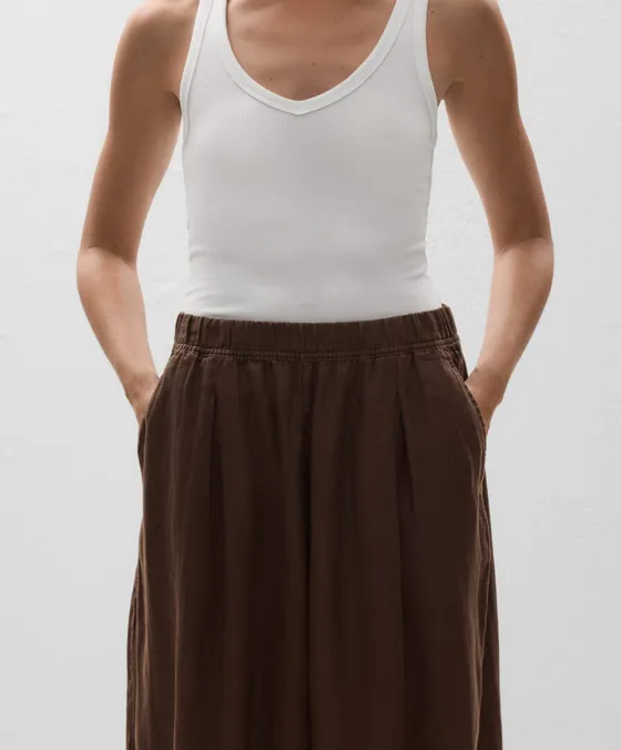 Короткие брюки-бананы из 100%-го льна