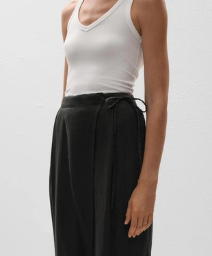 Широкие брюки прямого кроя с парео на запах из 100%-го льна- Заказать в России