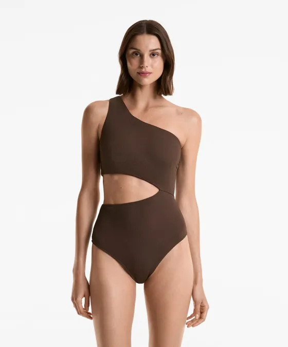 Асимметричный купальник трикини в рубчик