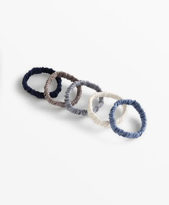 5 резинок для волос