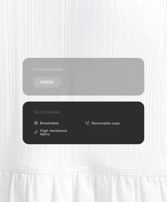 Короткое платье с плиссировкой