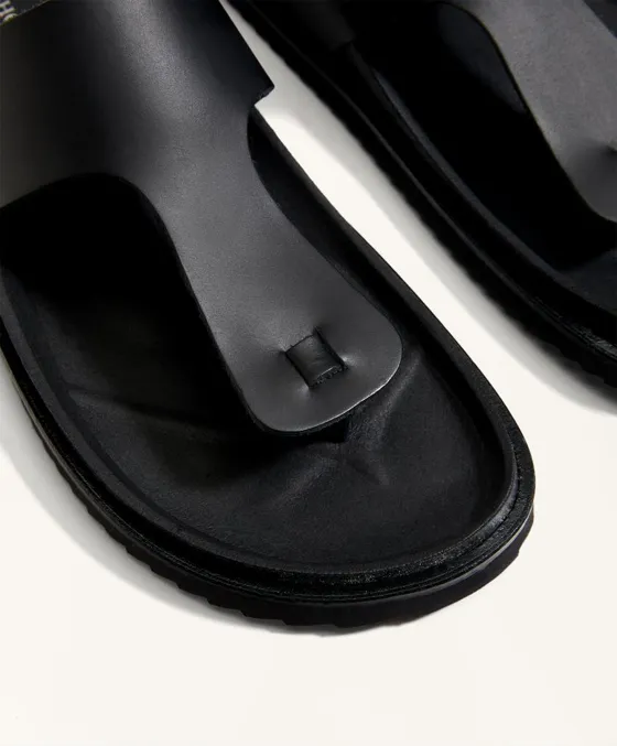 Кожаные сандалии с верхом Т-образной формы