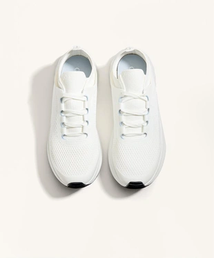 Универсальные кроссовки для повседневной носки и прогулок- Заказать в России