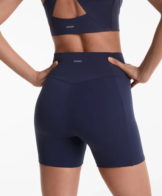 Облегающие шорты Compressive с высокой посадкой и карманом, 10 см