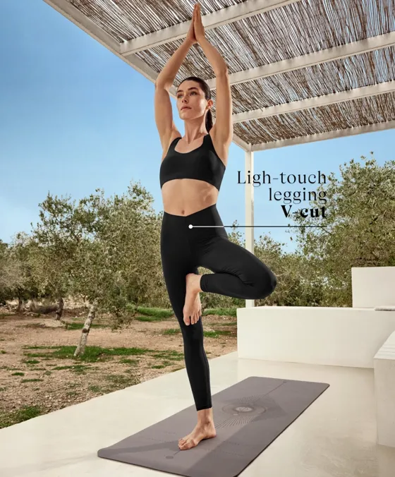 Легинсы Light Touch с поясом V-образной формы, длина 65 см