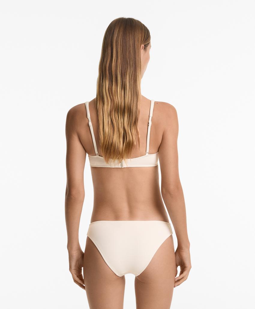 Классические бикини из пике