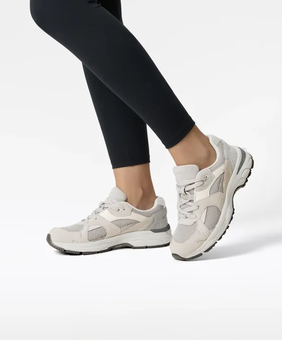 Беговые кроссовки Running