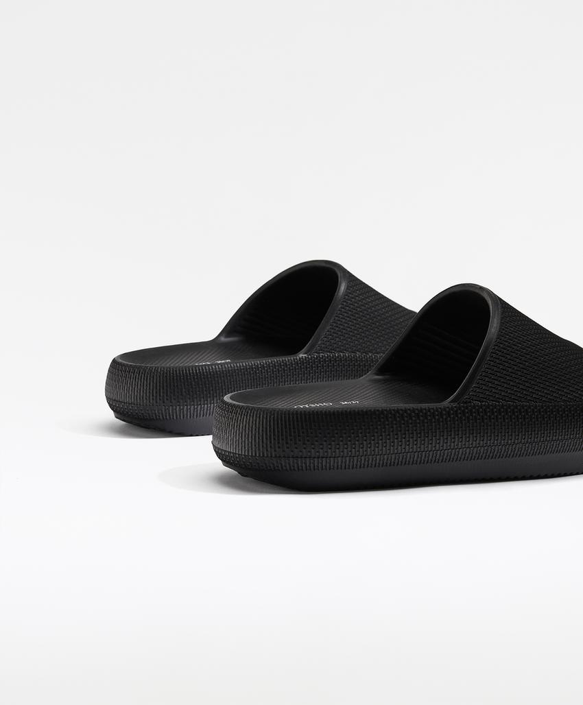 Сандалии на платформе