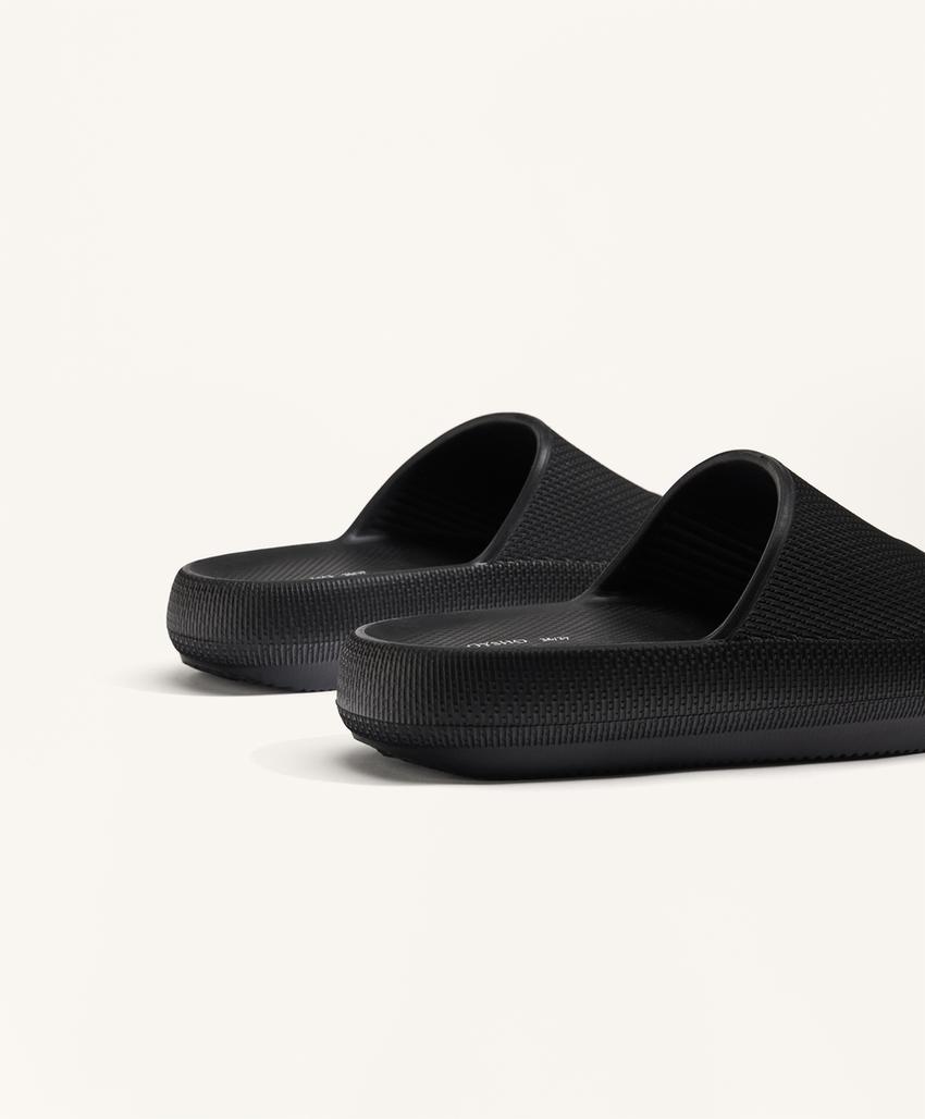 Сандалии на платформе