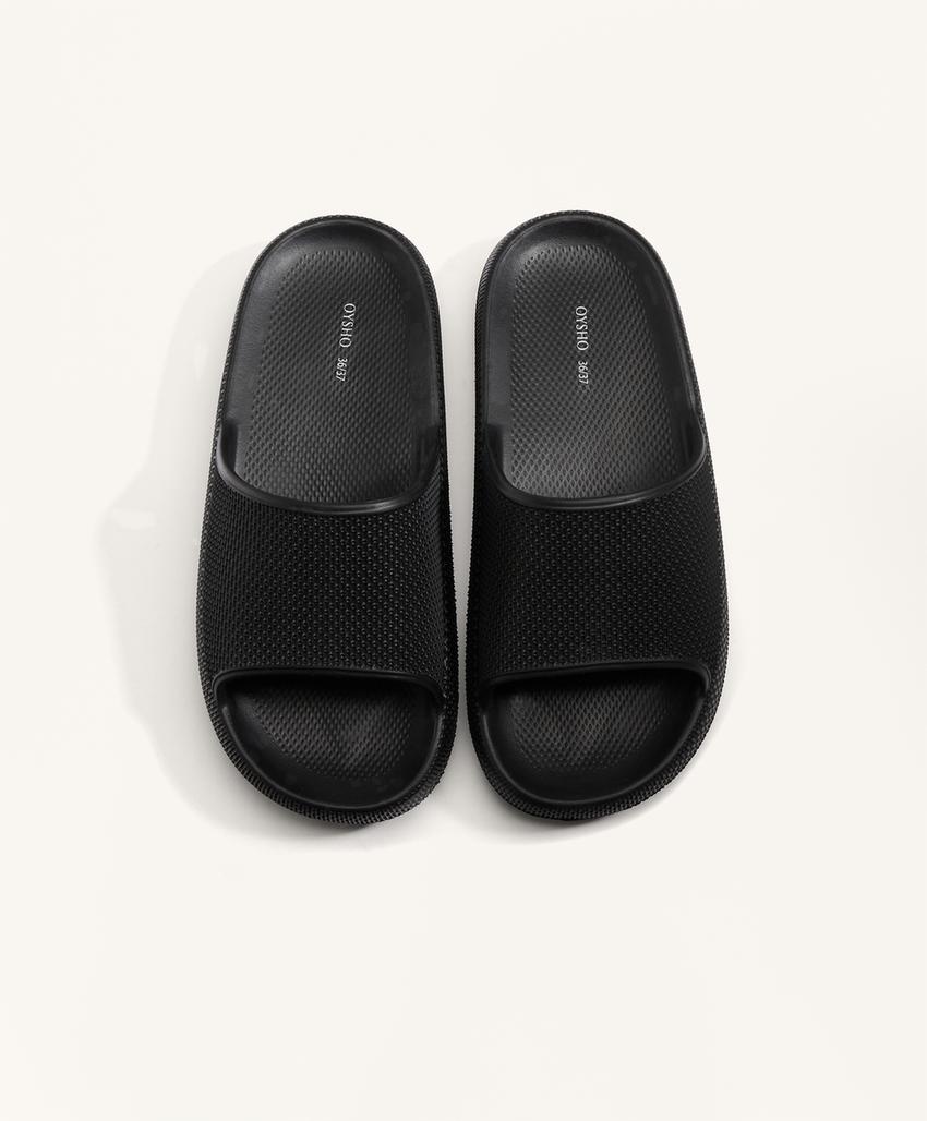 Сандалии на платформе