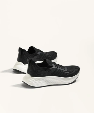 Универсальные кроссовки для повседневной носки и прогулок- Заказать в России