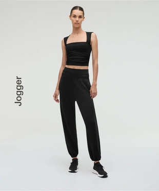 Брюки-джоггеры из ткани с модалом- Заказать в России