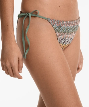 Полуоткрытые плавки бикини из кружева кроше с завязками- Заказать в России