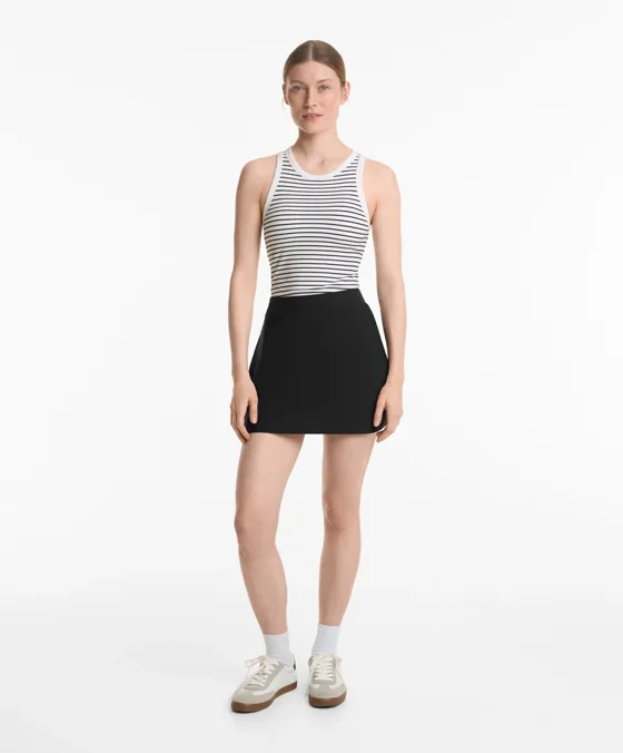 Короткая юбка Light Touch