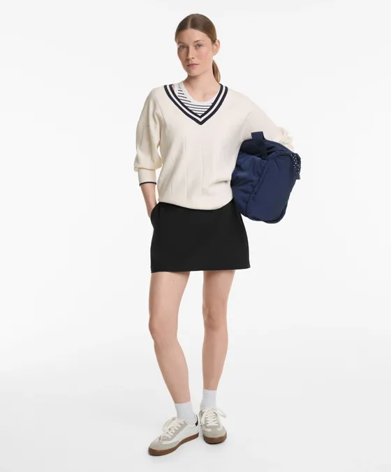 Короткая юбка Light Touch