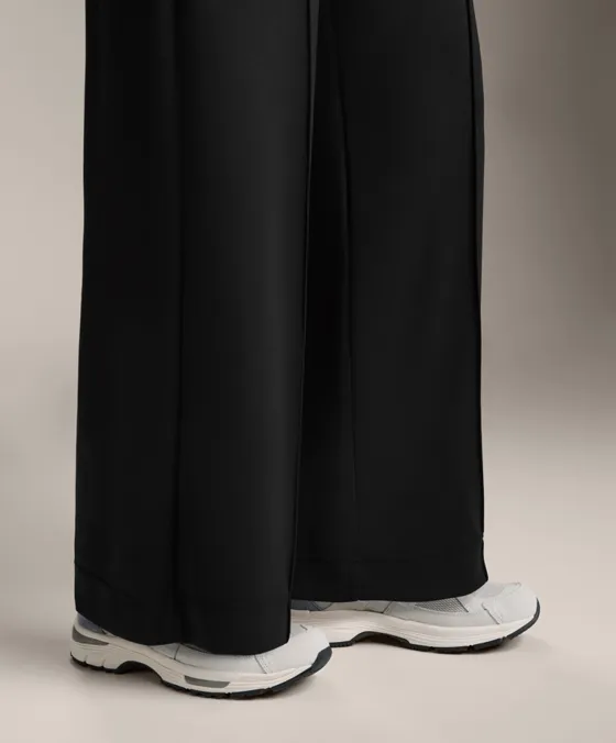 Прямые брюки с рельефным швом из ткани с модалом