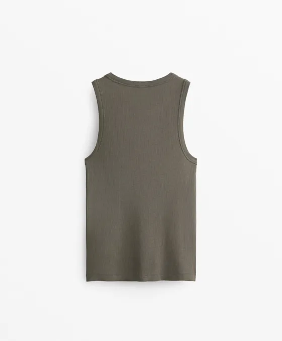 Майка с вырезом халтер из ткани с хлопком и модалом в рубчик
