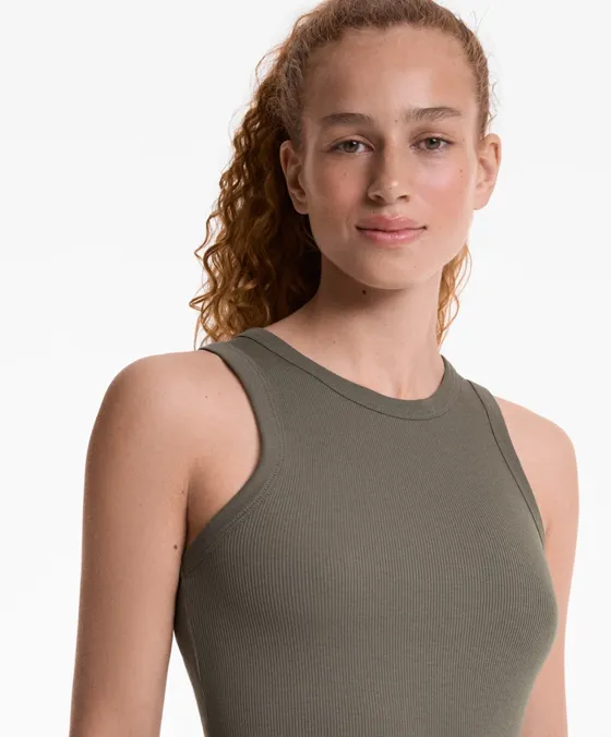 Майка с вырезом халтер из ткани с хлопком и модалом в рубчик