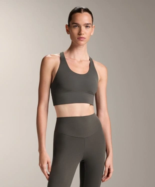 MEDIUM-SUPPORT COMFORTLUX SPORTS BRA WITH CUPS- Заказать в России