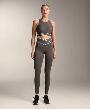 PERFECT-ADAPT ANKLE-LENGTH LEGGINGS WITH CROSSOVER V-CUT WAIST- Заказать в России