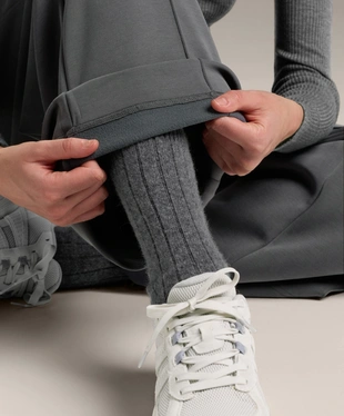 SUPER HIGH-RISE STRAIGHT-LEG TROUSERS WITH BRUSHED MODAL- Заказать в России