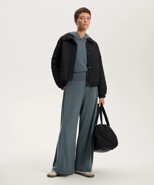 SOFT-TOUCH WIDE-LEG TROUSERS WITH MODAL AND SIDE PLEAT- Заказать в России