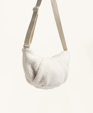 MINI FAUX SHEARLING CROSSBODY BAG- Заказать в России