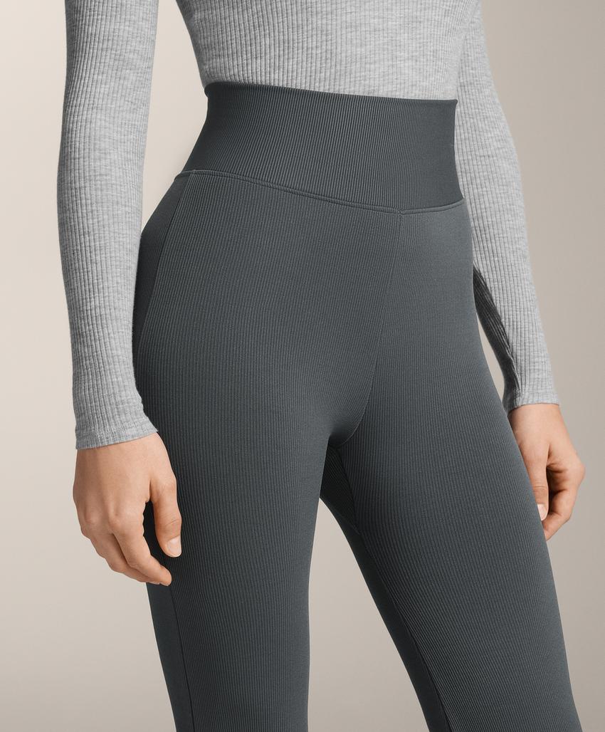 Утепленные брюки с высокой посадкой из ребристого материала, длиной 70 см, с широкими штанинами