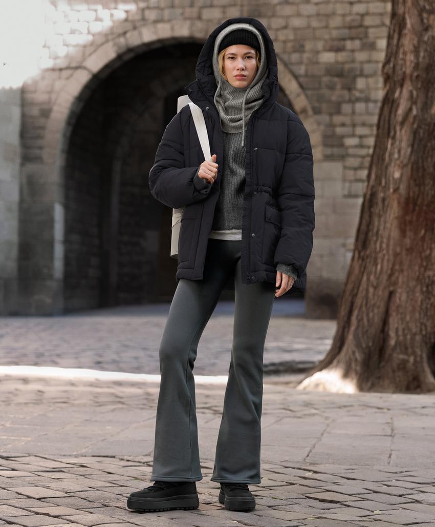 Утепленные брюки с высокой посадкой из ребристого материала, длиной 70 см, с широкими штанинами