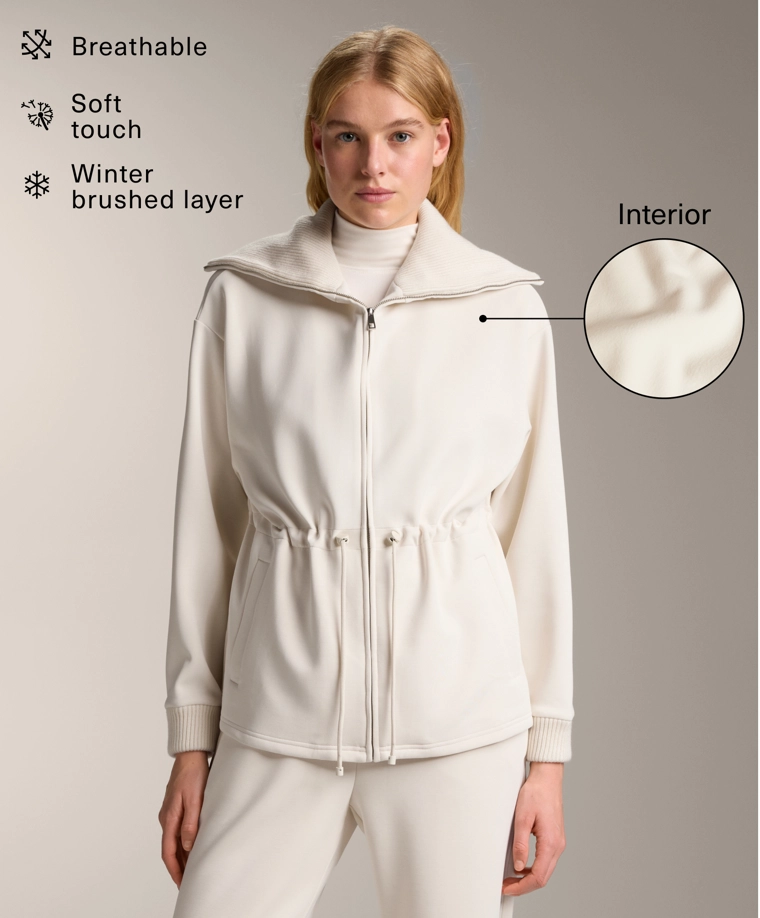 Длинный пальто из микромодала с регулируемой талией и трикотажным воротником