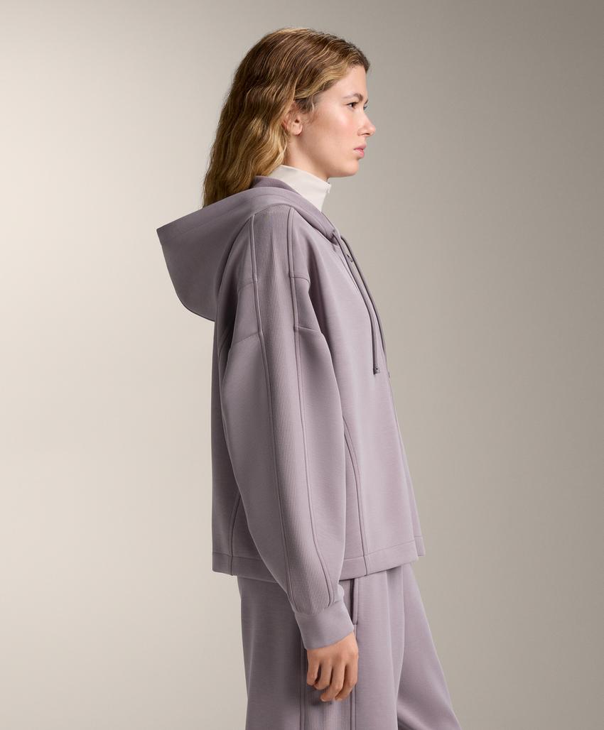 Куртка с капюшоном и деталями из меланжа из модала