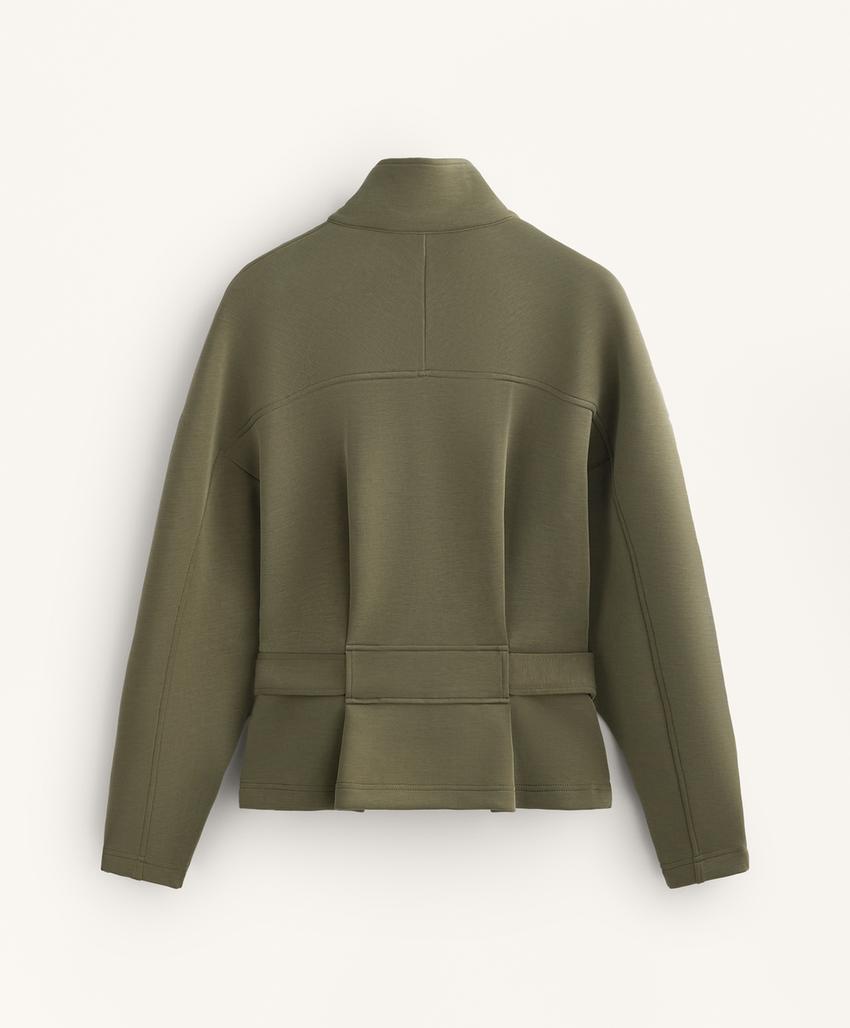 Пальто на поясе из мягкого модала